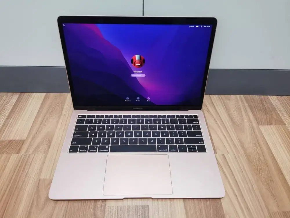 Macbook Air 2018 13inch Core i5 8GB 128GB