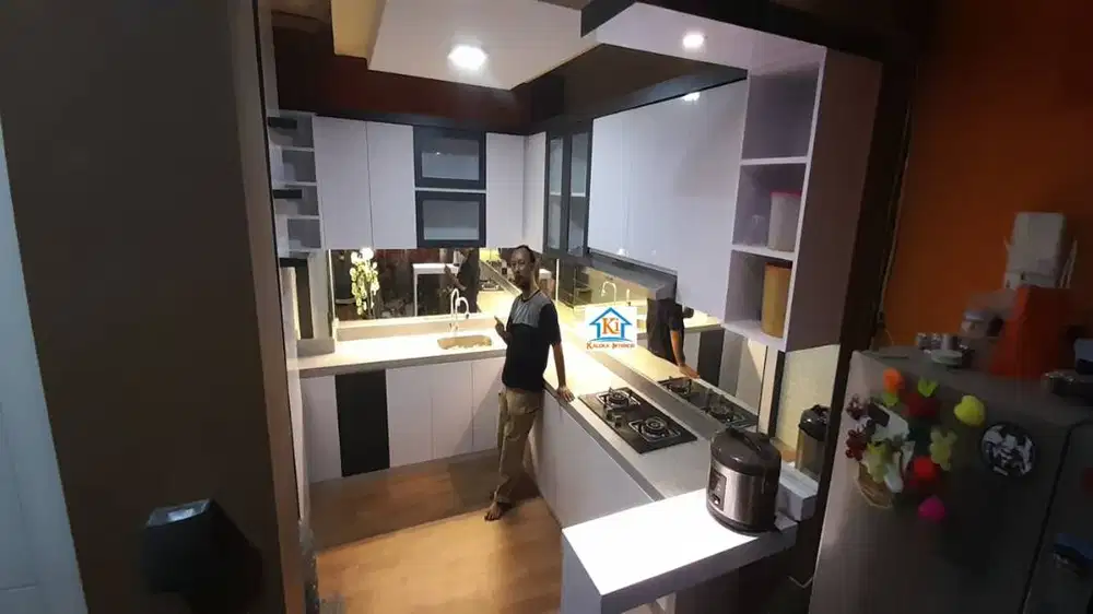 Jasa Bikin Kitchen Set Minimalis Surabaya, Kaloka Interior