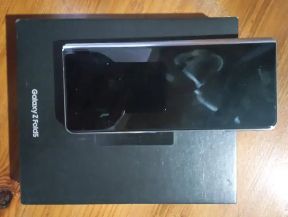 Samsung z fold 5. 256gb