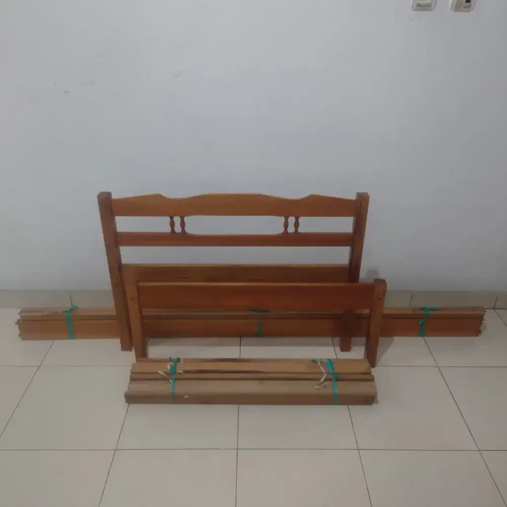 Dipan kayu kasur 200 x 90
