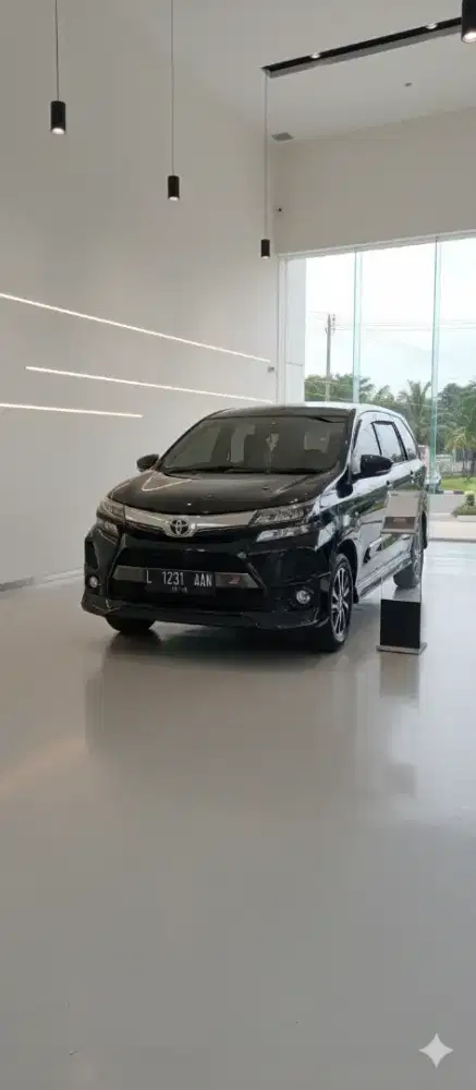 Toyota avanza veloz matic