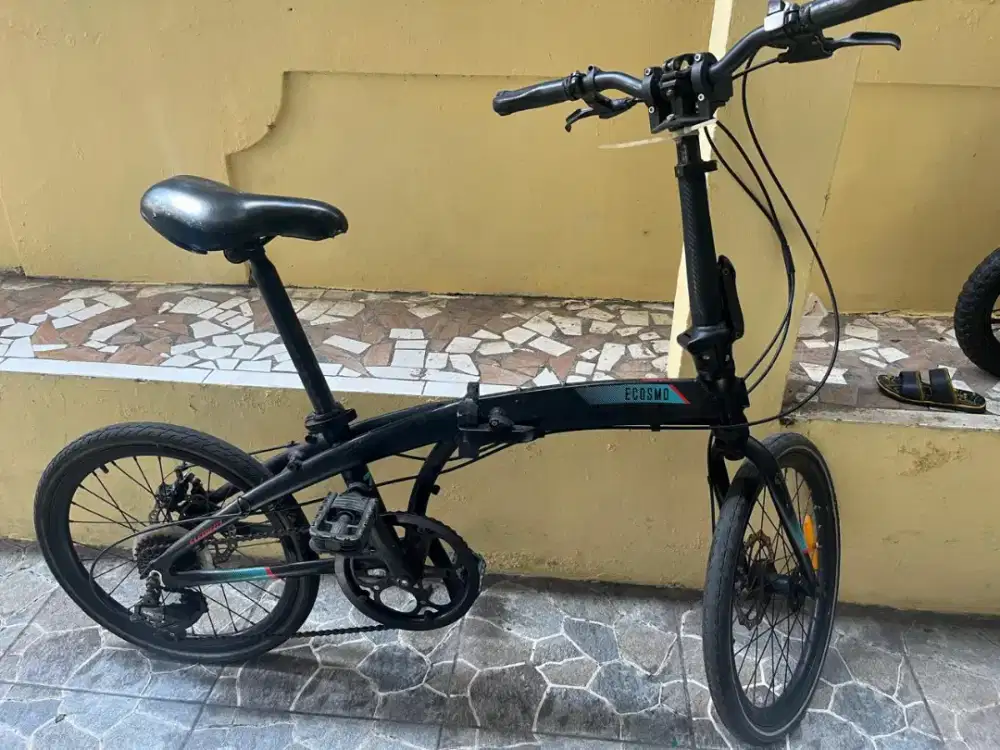 Sepeda lipat ecosmo 7