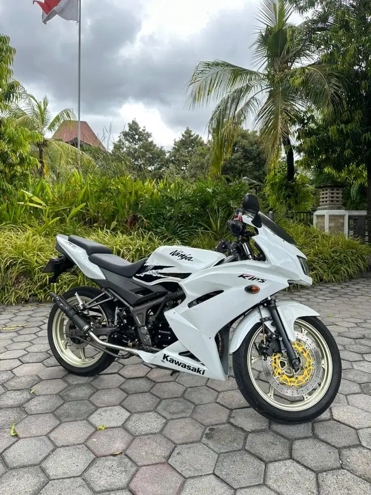 Ninja RR New 2012 Putih Special Edition