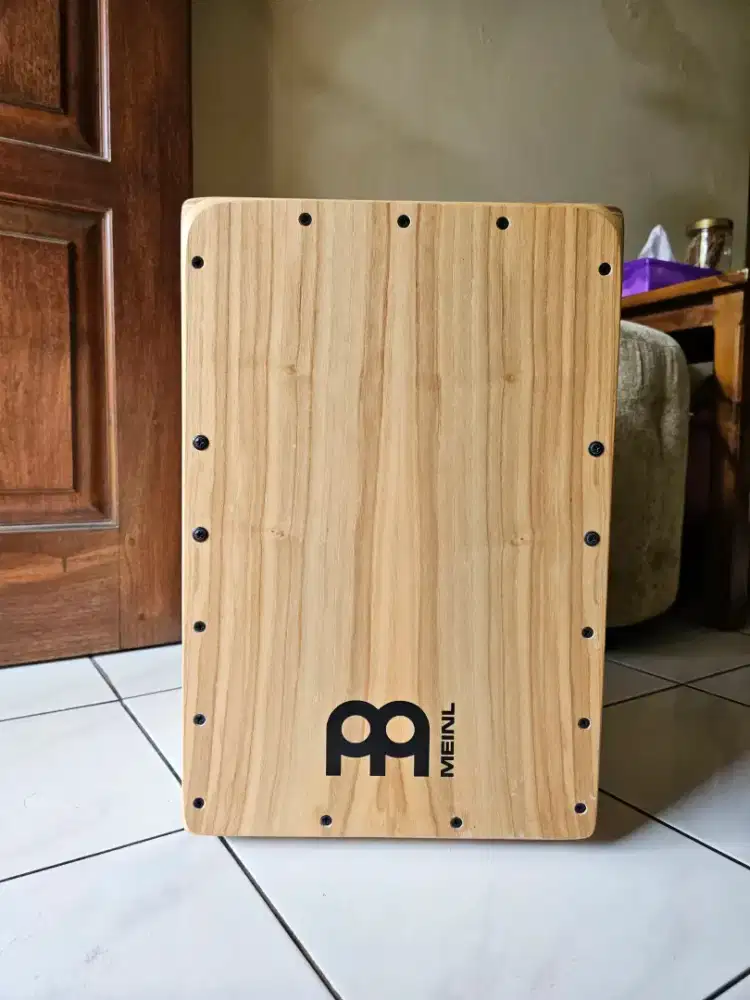 Meinl Snarecraft Cajon Heart Ash SC80HA