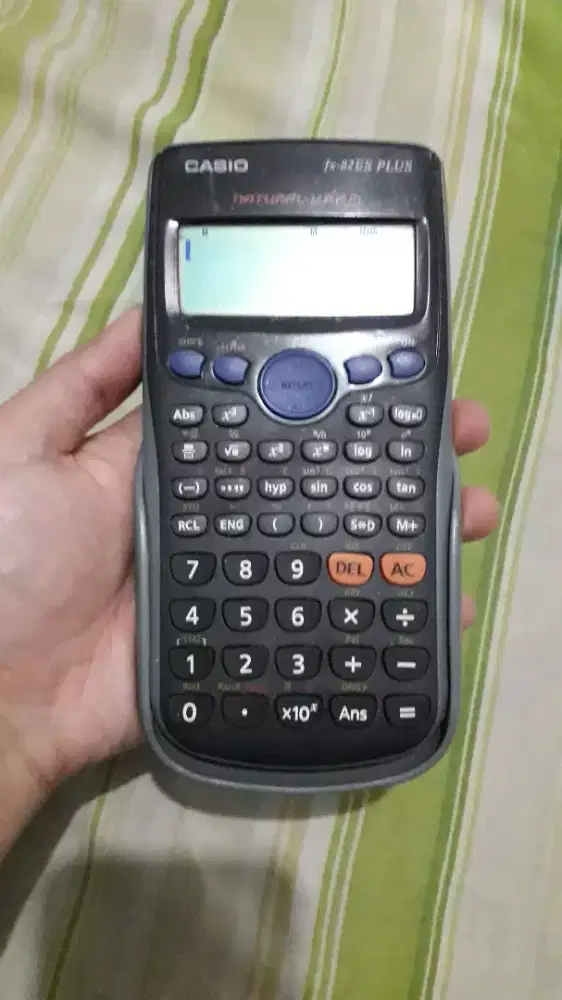Kalkulator casio fx 82es plus