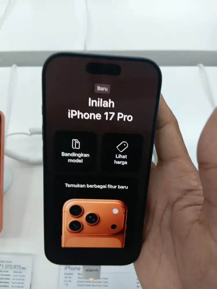 Promo kredit iphone 17 pro 512gb dengan home credit