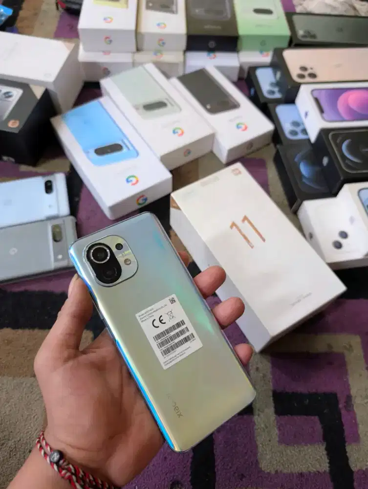 Xiaomi Mi 11 8-256Gb resmi indo