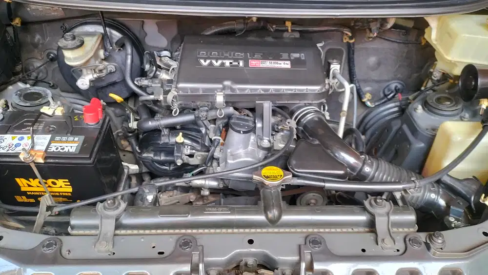 Toyota Avanza 2012 Bensin