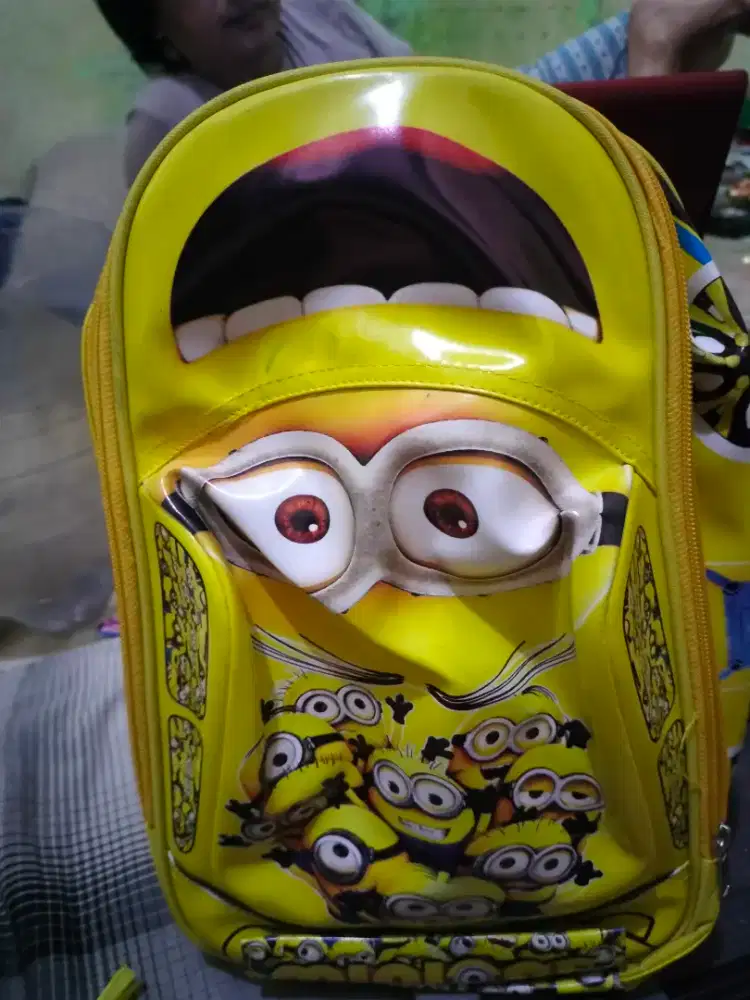 Tas sekolah karakter cewek cowok