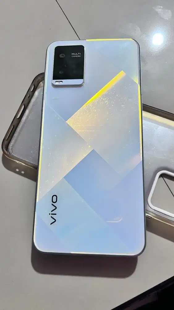 Jual santai hp vivo y21