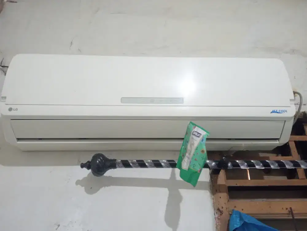 JUAL AC 1/2pk Merk LG