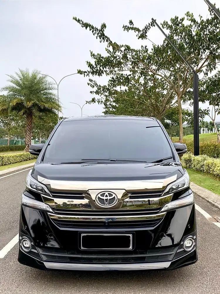 Toyota Vellfire 2.5 G ATPM A/T 2015 VERY GOOD CONDITION!