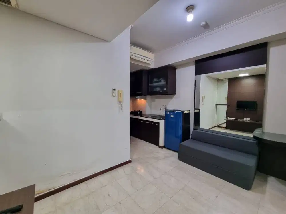 Disewakan apartemen Royal type 1 bed room furnished simple