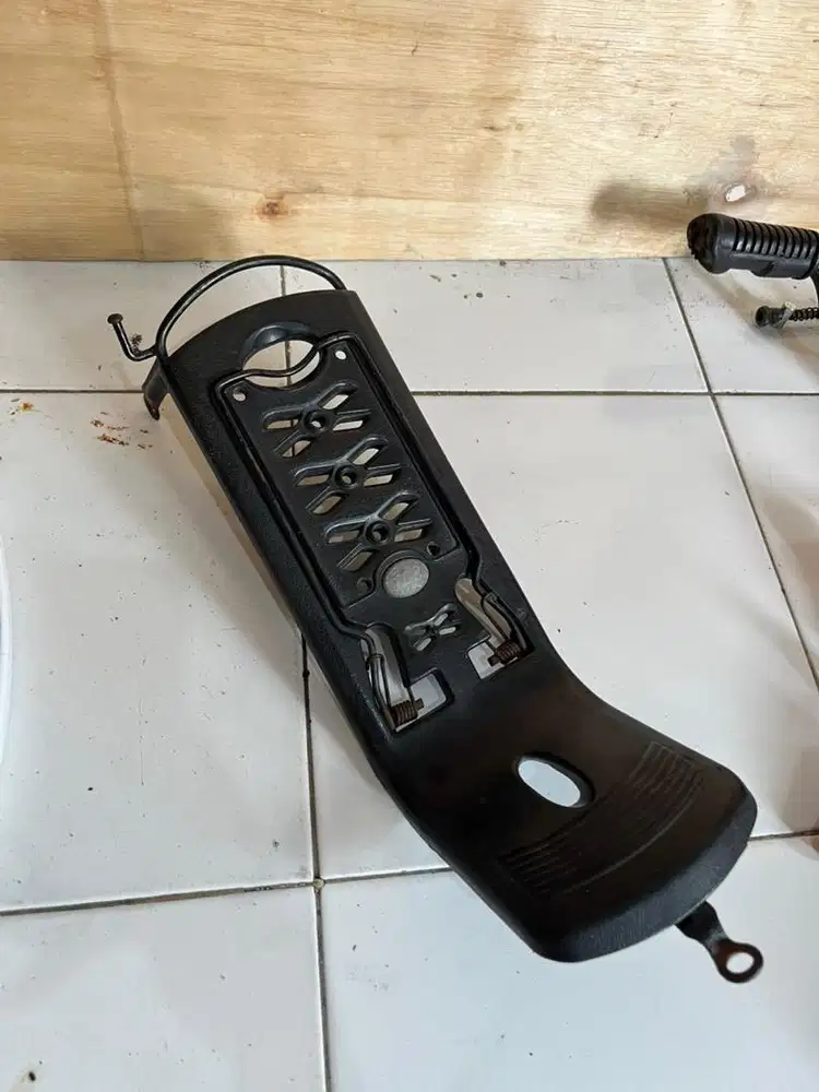 di jual keranjang/jepitan tengah