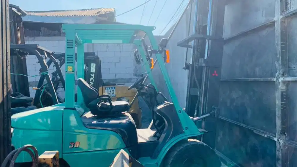 MITSUBISHI GRENDIA 3 TON FORKLIFT BEKAS BERKUALITAS SIAP KERJA