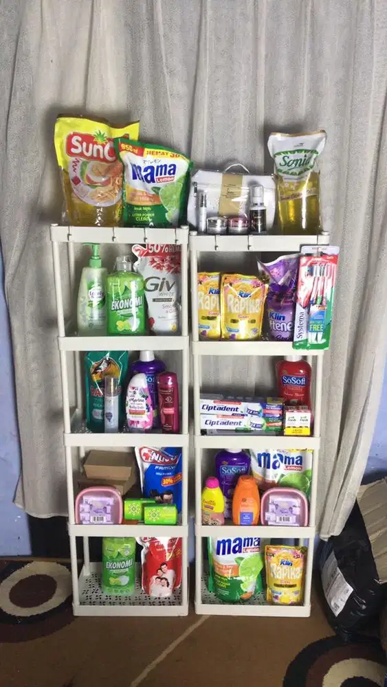 Dibutuhkan segera host live streaming