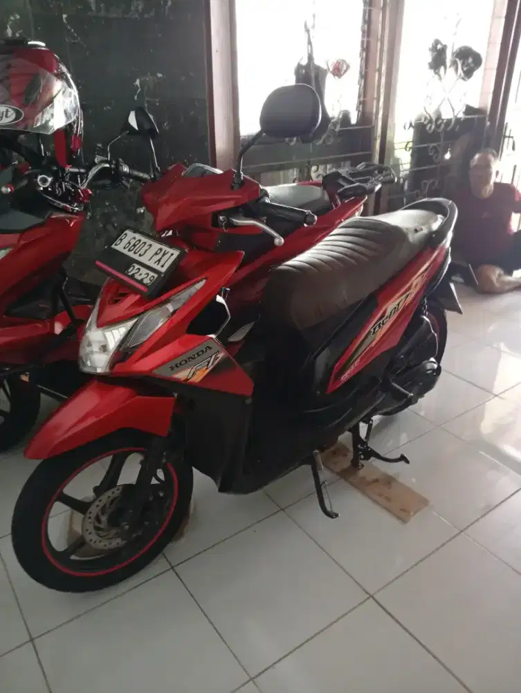 Dijual honda beat 2014