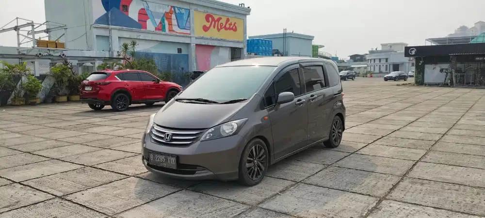 Honda Freed PSD matic promo tdp 10% 2010