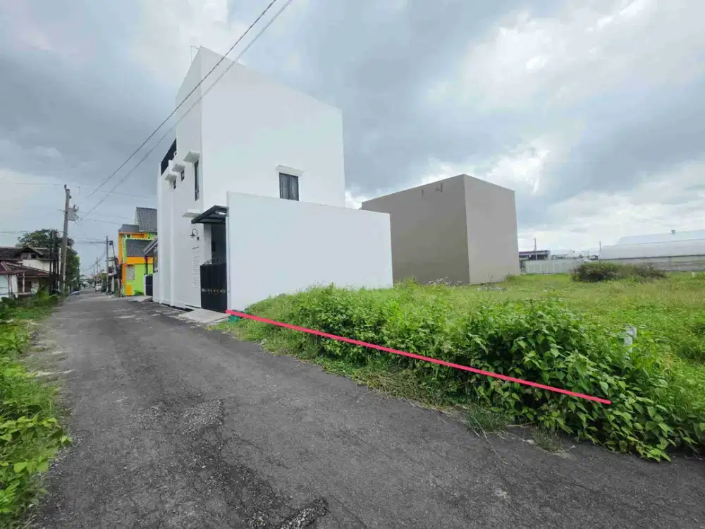 tanah pekarangan siap bangun lokasi tohudan akses strategis belakang hotel alana