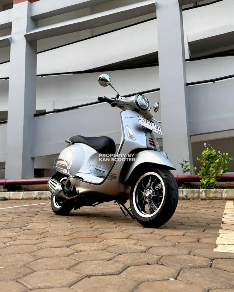 JUAL MURAH VESPA PRIMAVERA 150 IGET ABS FACELIFT 2019 MULUS