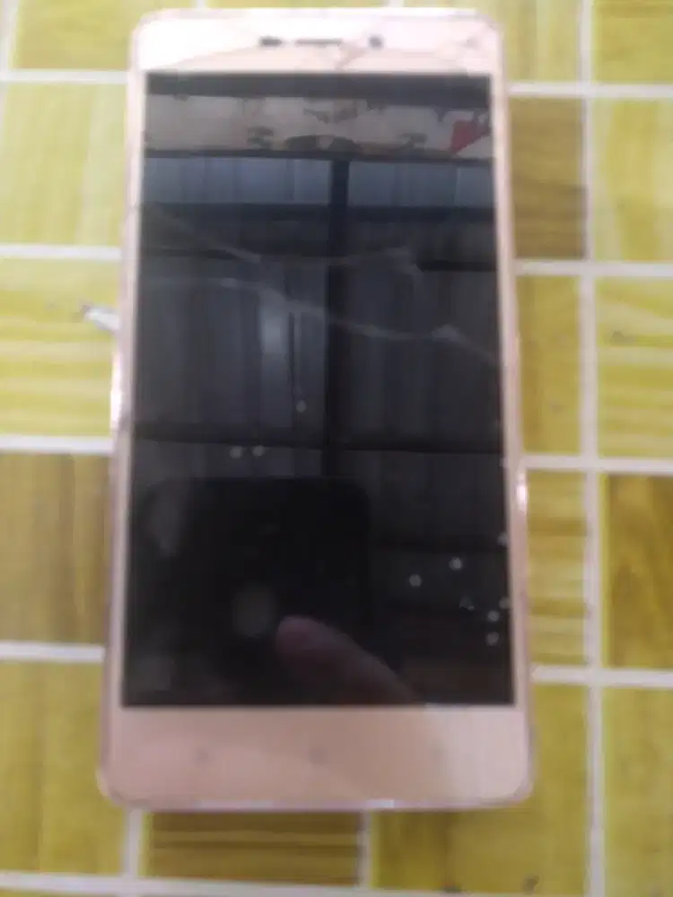 HP Redmi 3 Bekas Minus