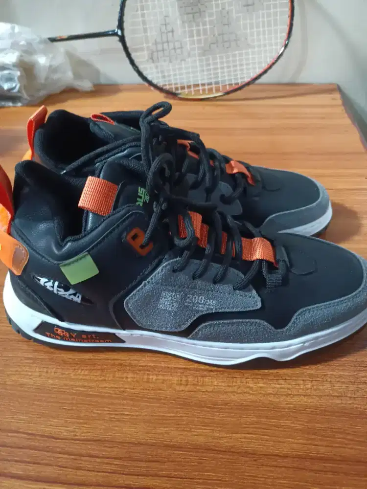 Sepatu panarybody size 42 insole