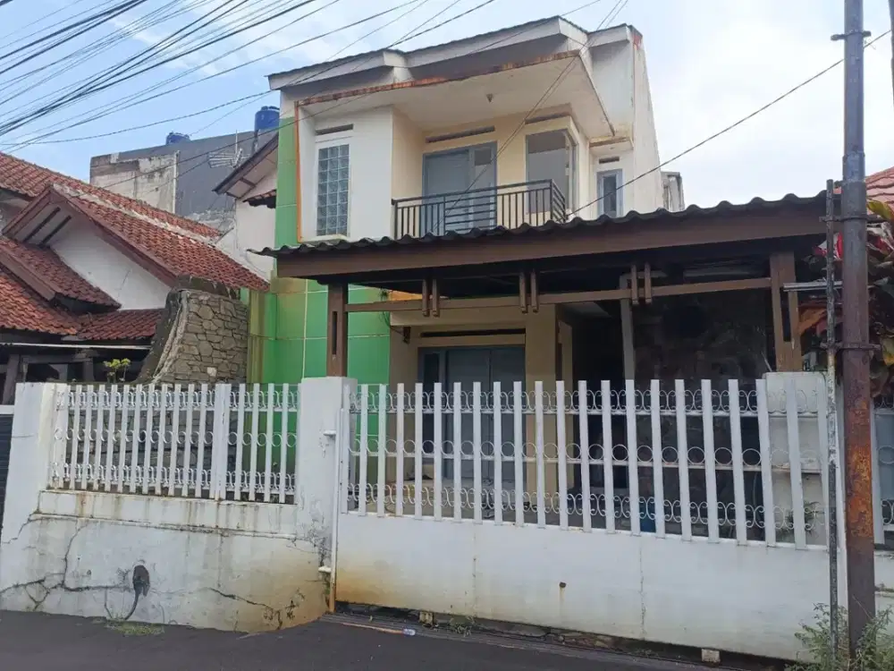 Dijual Rumah 2 Lantai Sekelimus Batununggal Siap Huni