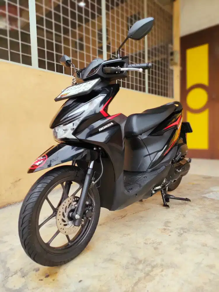 Honda Beat / Beat 110 Fi 2024 CBS ISS, Black Premium Metalic, Mulus.