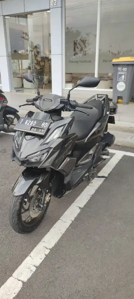 Vario 160 ABS low KM..original mulus