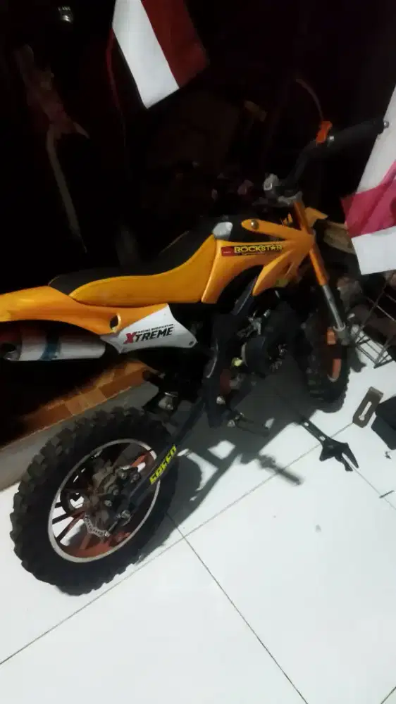 Borongin aja Dua atv dan dua motor cross mini
