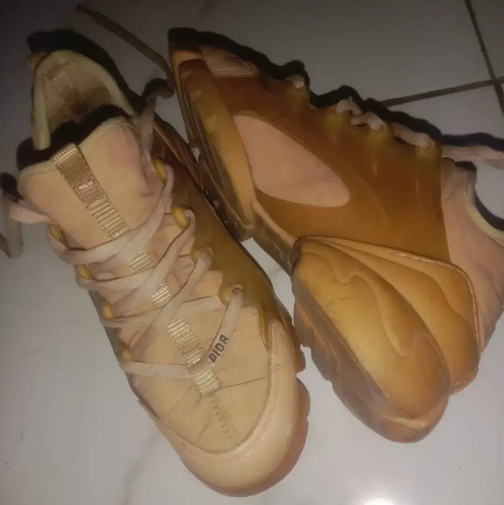 Sepatu DIOR original