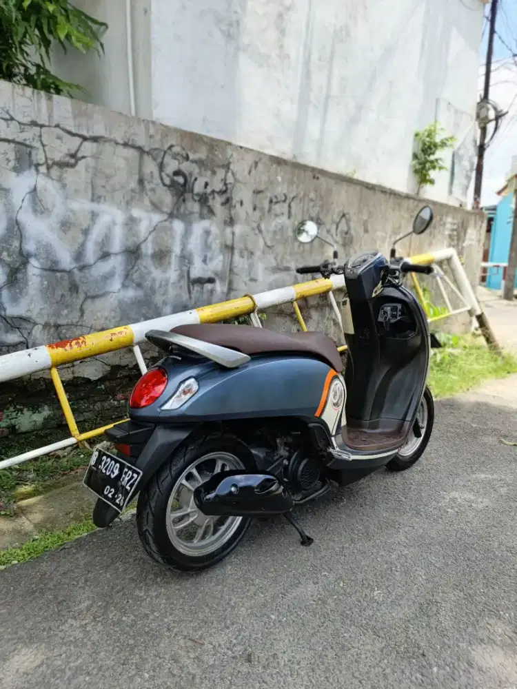 Honda scoopy sporty tahun 2021 Kondisi Siap Pakai