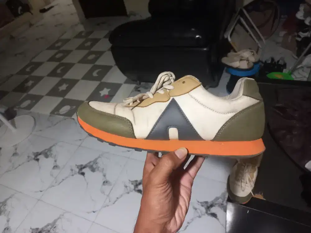 Sepatu Airwalk uk 42