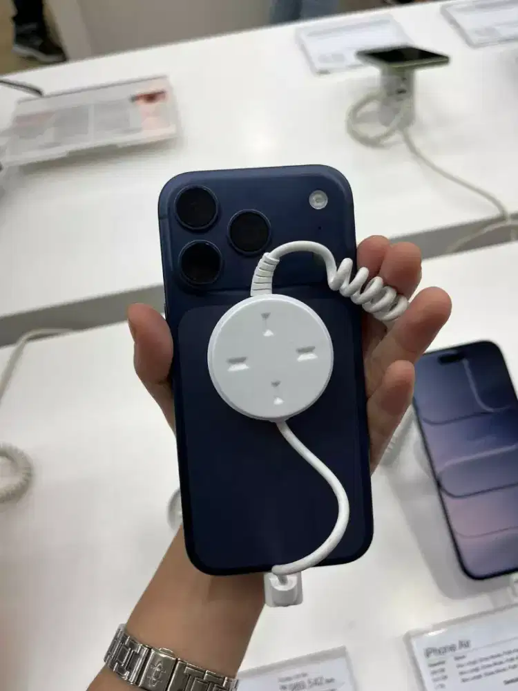 Kredit Apple iPhone 17 pro 256Gb Resmi iBox bisa cicilan tanpa Cc