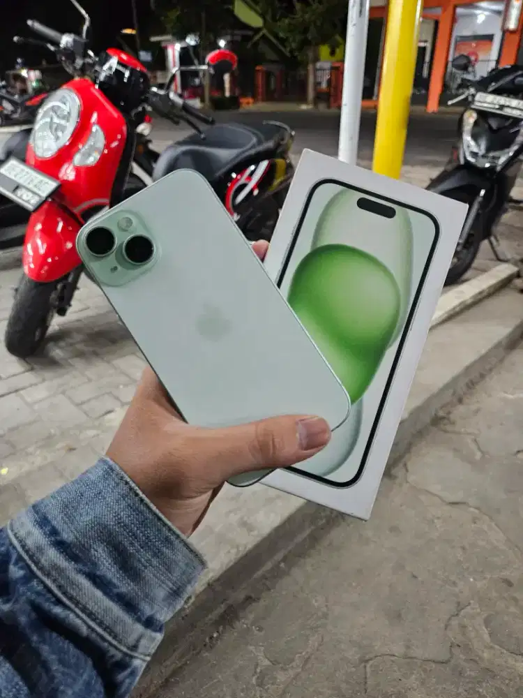 iPhone 15 128GB iBox BH 95% garansi juni 2026