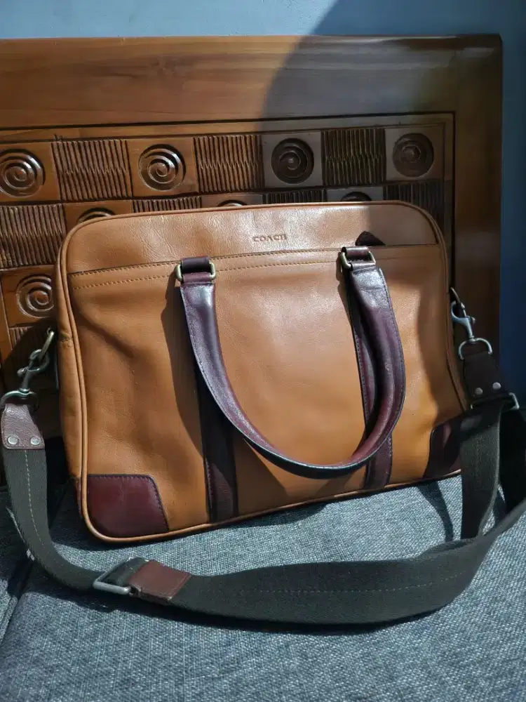 Preloved tas selempang laptop kulit asli original