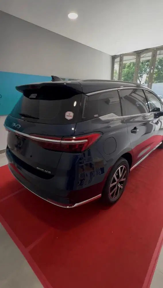 Dijual Mobil Baru ex Hadiah BYD M6 Superior 7 Seater