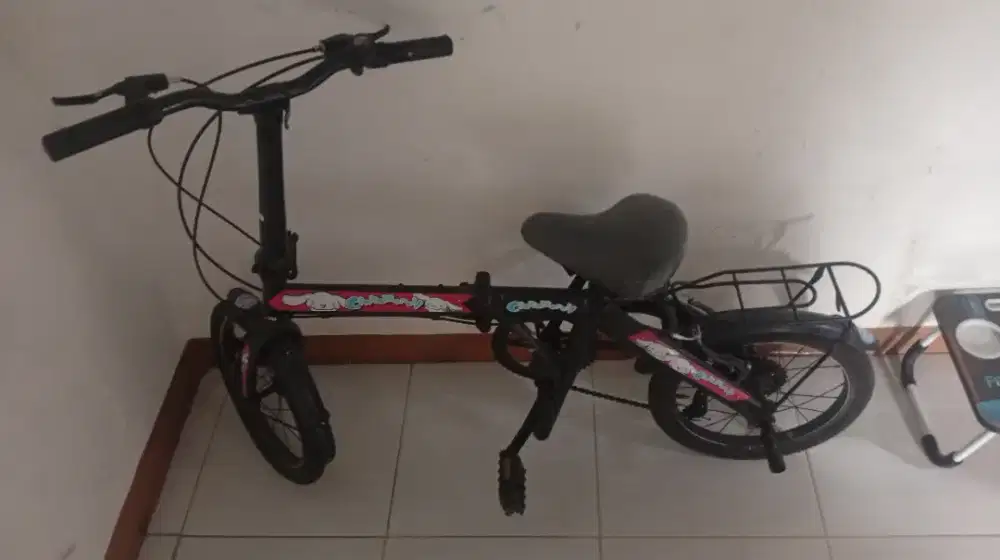 Sepeda lipat ukuran 16
