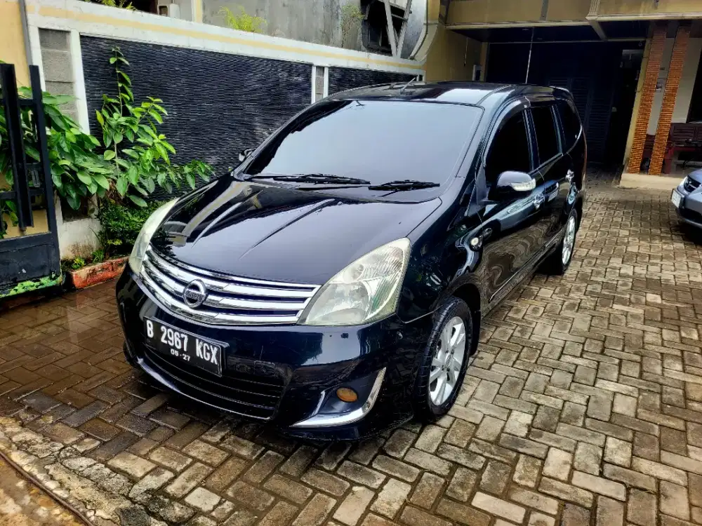 Grand livina ultimate 1.5 AT