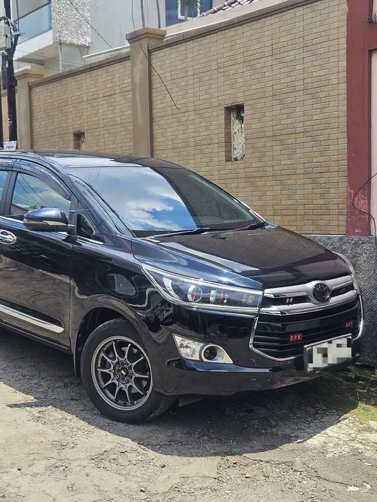 Toyota Innova 2.4 V Diesel matik 2018