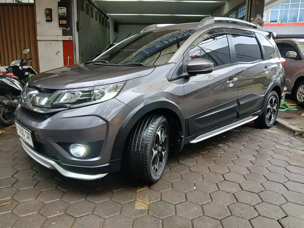 Honda BR-V / BRV 1.5 E Prestige AT / Matic 2019