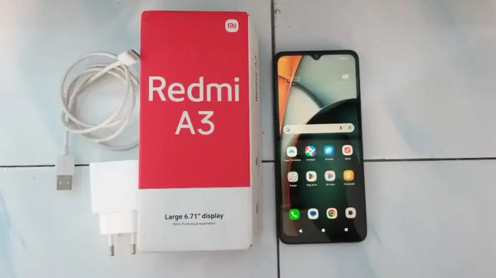 Redmi A3 4(+4)/128 Hitam, Fullset, Normal