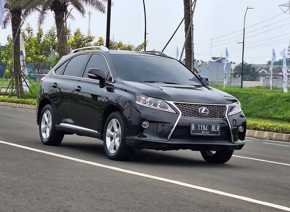 Toyota Lexus RX 270 2.7L AT 2012