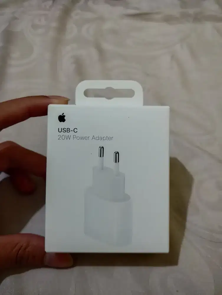 KEPALA CHARGER IPHONE USB C