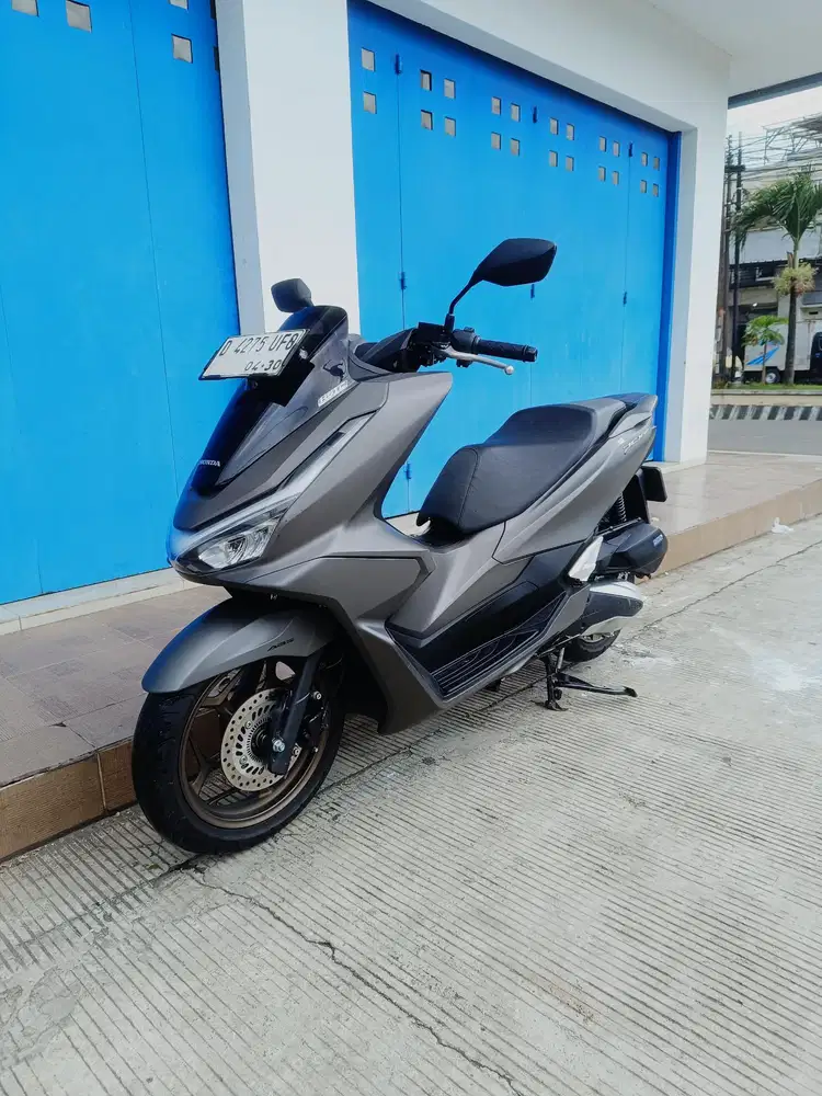 Honda PCX 160 ABS 2025 mulus seperti baru