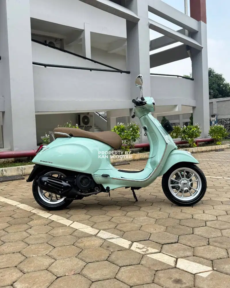 VESPA PRIMAVERA 150 IGET ABS FACELIFT 2021 BERGARANSI