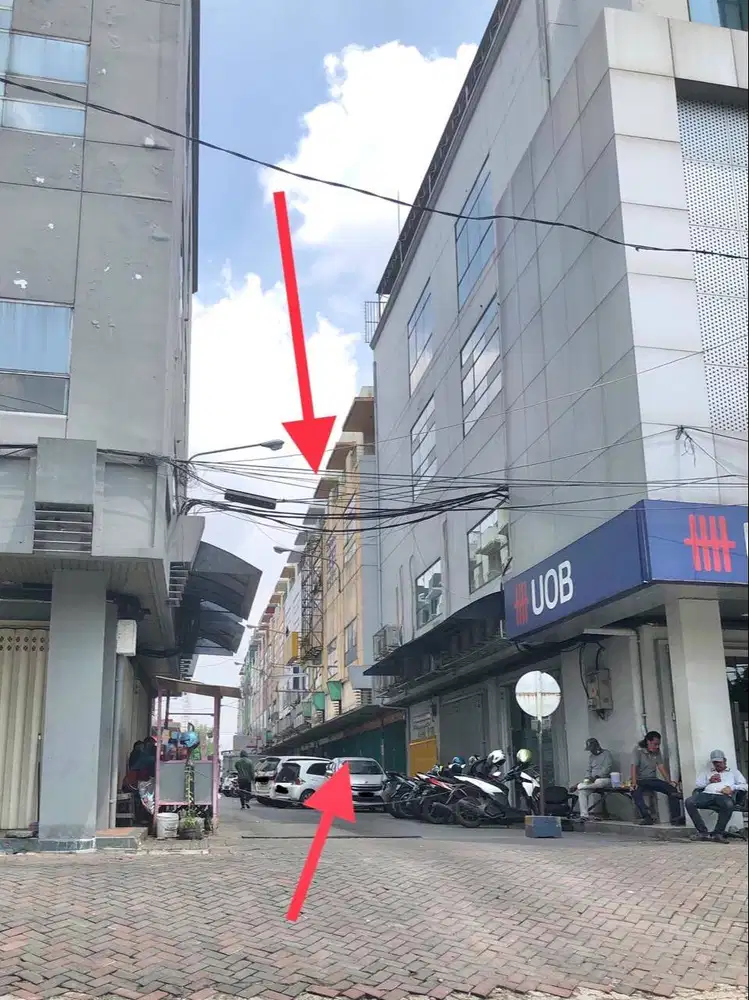 Ruko Mayjend Sungkono Komplek Darmo Galeria blok D3 Strategis Surabaya