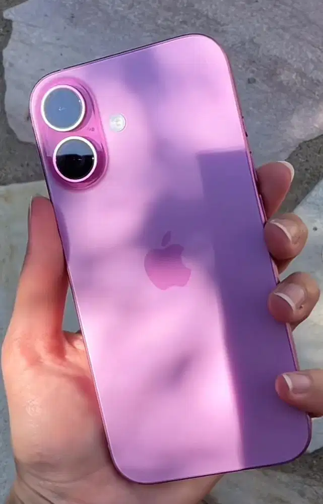iphone 16 pink resmi