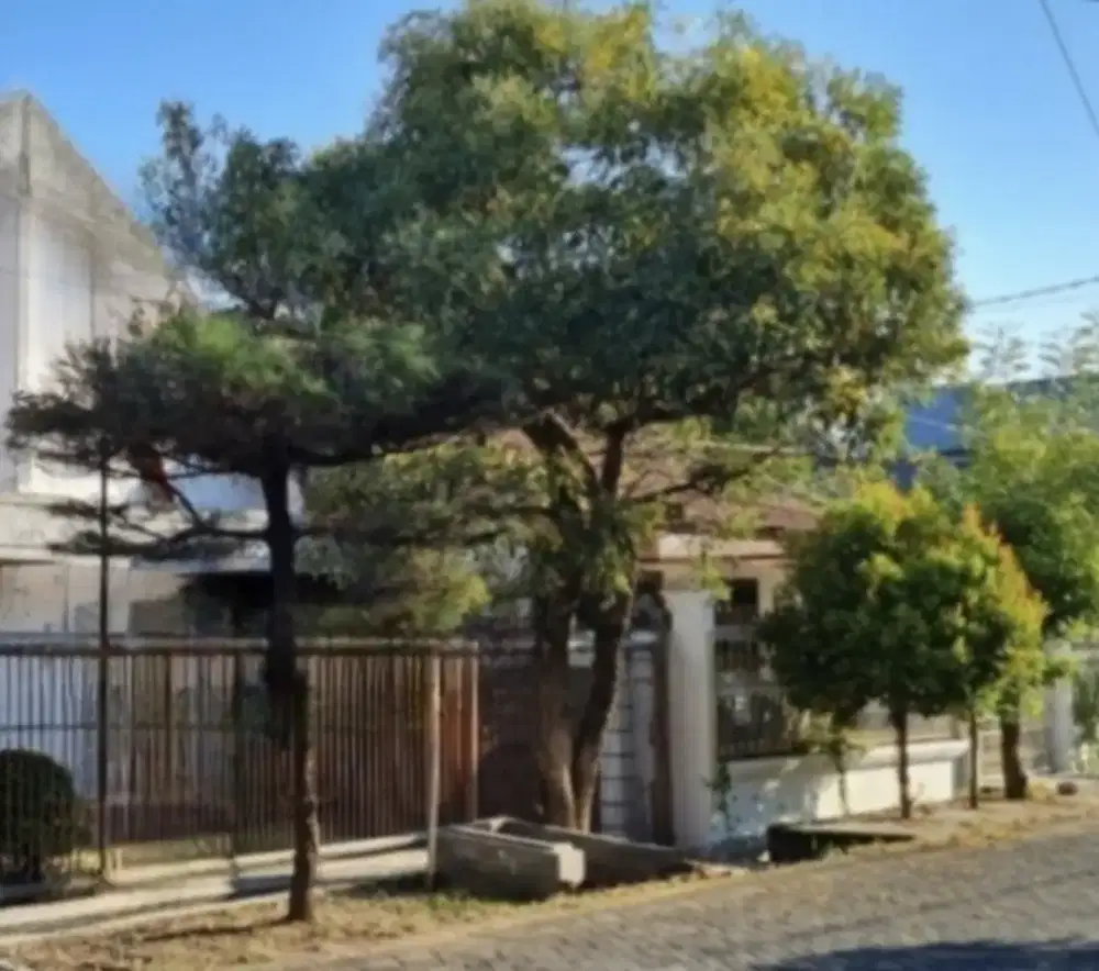 RUMAH MANYAR
Hunian nyaman dan Aman