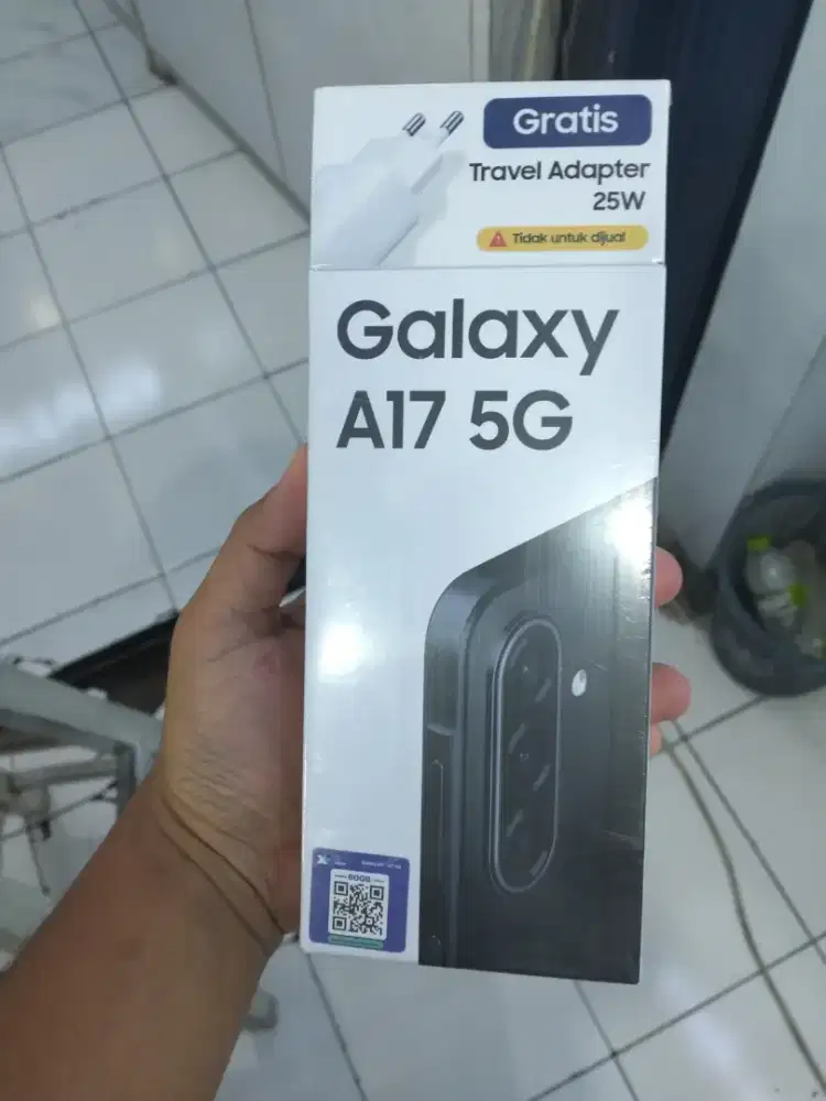 Samsung a17 5G (8/256) new